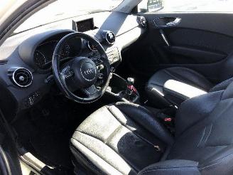 Audi A1 1.6  TDI  90CV picture 8