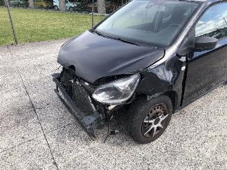 Volkswagen Up! 1.0 picture 10