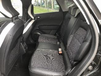 Renault Captur E-TECH HYBRID picture 21