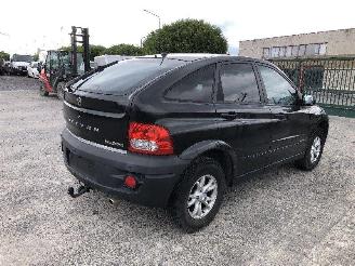Ssang yong Actyon 2.0 D   4x4 picture 3