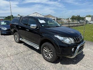 Mitsubishi L-200 2.4 DI-D picture 7
