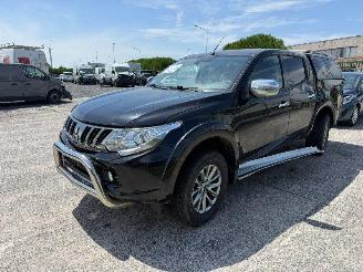 Mitsubishi L-200 2.4 DI-D picture 2