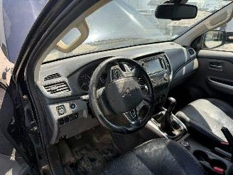 Mitsubishi L-200 2.4 DI-D picture 21