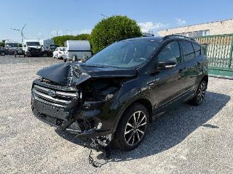 skadebil auto Ford Kuga 1.5 ST Line 2019/5