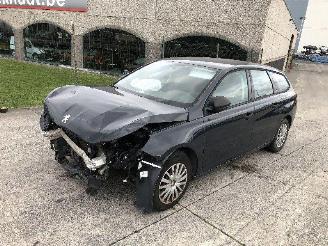 Peugeot 308 SW 1.2 TUBO picture 4