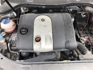 Volkswagen Passat 1.6 FSI  BLF picture 17