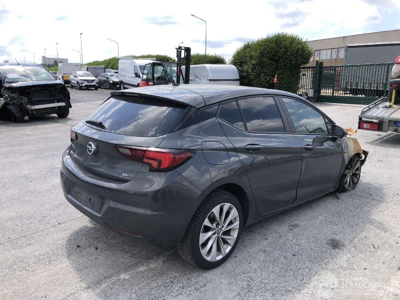 Opel Astra EDITION 1.6 CDTI