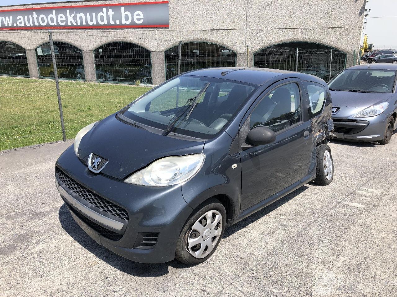 Peugeot 107 1.0