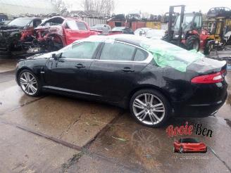 Vrakbiler auto Jaguar XF XF (CC9), Sedan, 2008 / 2015 3.0 V6 24V 2008/7