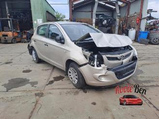 Hyundai I-20 i20, Hatchback, 2008 / 2015 1.2i 16V picture 2