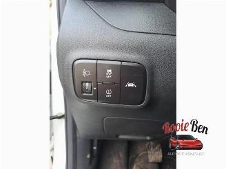 Hyundai I-10 i10, Hatchback, 2019 1.0 12V picture 4