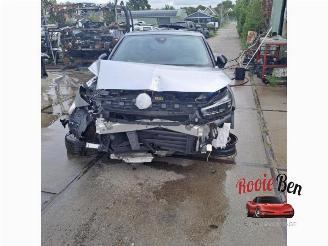 krockskadad bil auto Opel Corsa Corsa F (UB/UH/UP), Hatchback 5-drs, 2019 Electric, Corsa-e 50kWh 2024/1