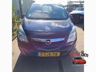 Vrakbiler auto Opel Meriva Meriva, MPV, 2010 / 2017 1.4 Turbo 16V ecoFLEX 2012/3