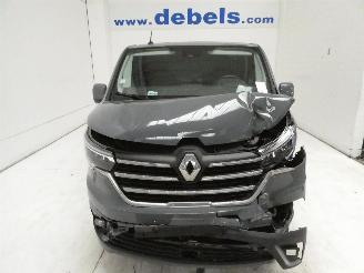 Schadeauto Renault Trafic DCI 150 PK 2023/7
