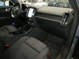 Volvo XC40  picture 12