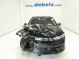 Vaurioauto  passenger cars Dacia Sandero III ESSENTIA 2024/8