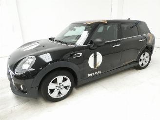 Mini Cooper ONE CLUBMAN picture 3