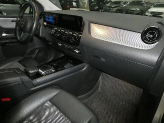 Mercedes B-klasse 1.5D  180D picture 9