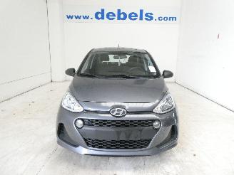 krockskadad bil auto Hyundai I-10 I 10 AIR 2018/2