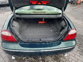 Jaguar S-type 2.7D V6 picture 8