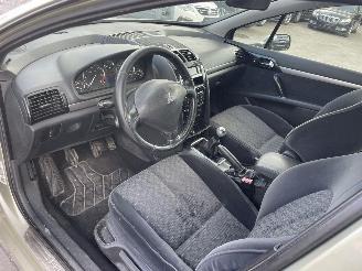 Peugeot 407 1.6 HDI SW picture 6