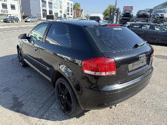 Audi A3 2.0TDI AUTOMATIC picture 7