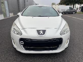 Peugeot 308 CABRIOLET picture 3