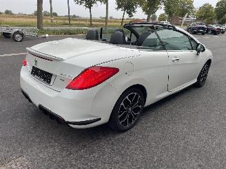 Peugeot 308 CABRIOLET picture 7