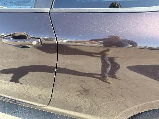 Peugeot 208 1.2I 3P picture 13