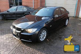 disassembly passenger cars BMW 3-serie E90 320i 2007/1
