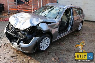 Autoverwertung BMW 3-serie E91 320i 2010/6