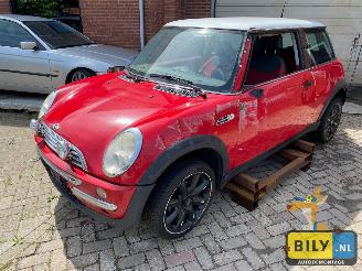 Auto da rottamare Mini Cooper R50 2006/11