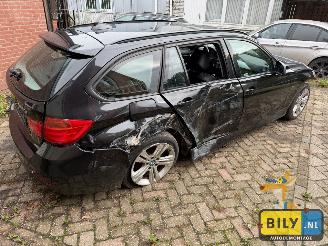 BMW 3-serie F31 320XD N47D20C Black sapphire metallic picture 8