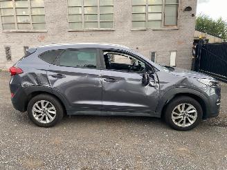 Auto incidentate Hyundai Tucson 1.6 I 2018/6