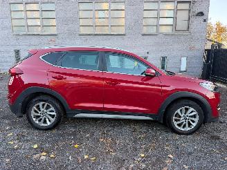 uszkodzony samochody osobowe Hyundai Tucson  2018/7
