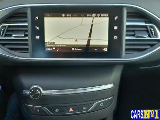 Peugeot 308  picture 18