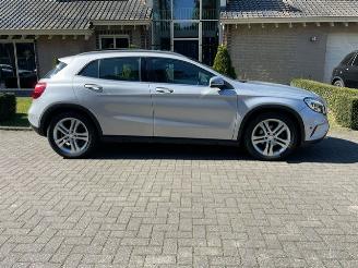 Mercedes GLA 180 URBAN PANORAMADAK NAVI BI XENON picture 2