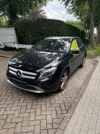 Vrakbiler auto Mercedes GLA GLA 200 CDI 2014/12