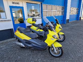 Piaggio  2X PIAGGIO X9 500CC picture 2