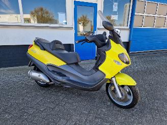 Piaggio  2X PIAGGIO X9 500CC picture 3