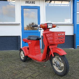 Honda  Joy picture 1