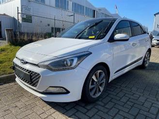 Salvage car Hyundai I-20 i20 (GBB), Hatchback, 2014 / 2020 1.4 CRDi 16V 2017