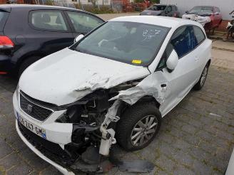 Vrakbiler auto Seat Ibiza Ibiza IV SC (6J1), Hatchback 3-drs, 2008 / 2016 1.6 TDI 90 2012/0