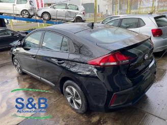 Hyundai Ioniq Ioniq, Liftback, 2016 / 2022 1.6 GDI 16V Hybrid picture 4