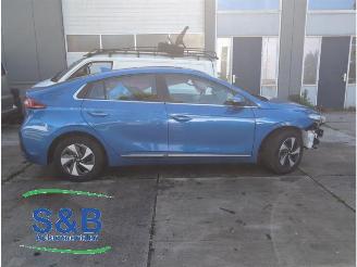 Hyundai Ioniq Ioniq, Liftback, 2016 / 2022 1.6 GDI 16V Hybrid picture 3