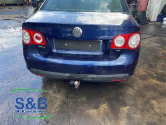 Volkswagen Jetta Jetta III (1K2), Sedan, 2005 / 2010 1.6 FSI 16V picture 16