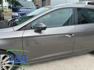 Seat Leon Leon ST (5FF), Combi 5-drs, 2012 / 2020 1.6 TDI Ecomotive 16V picture 25