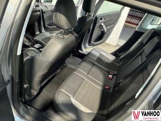 Peugeot 2008  picture 9