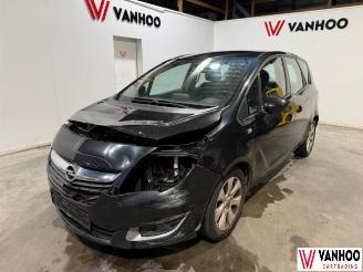 skadebil auto Opel Meriva  2014/5