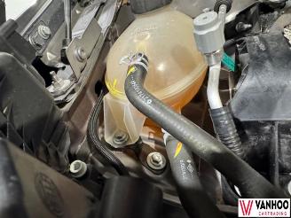 Renault Captur  picture 9